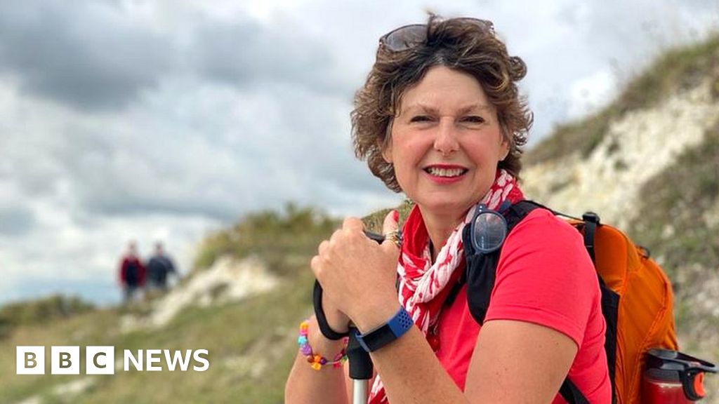 Grieving Kent mum sets up walking group to help others - BBC News