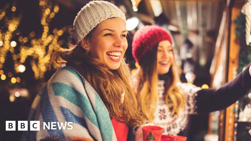 Trentham Christmas lights switchon to feature live music