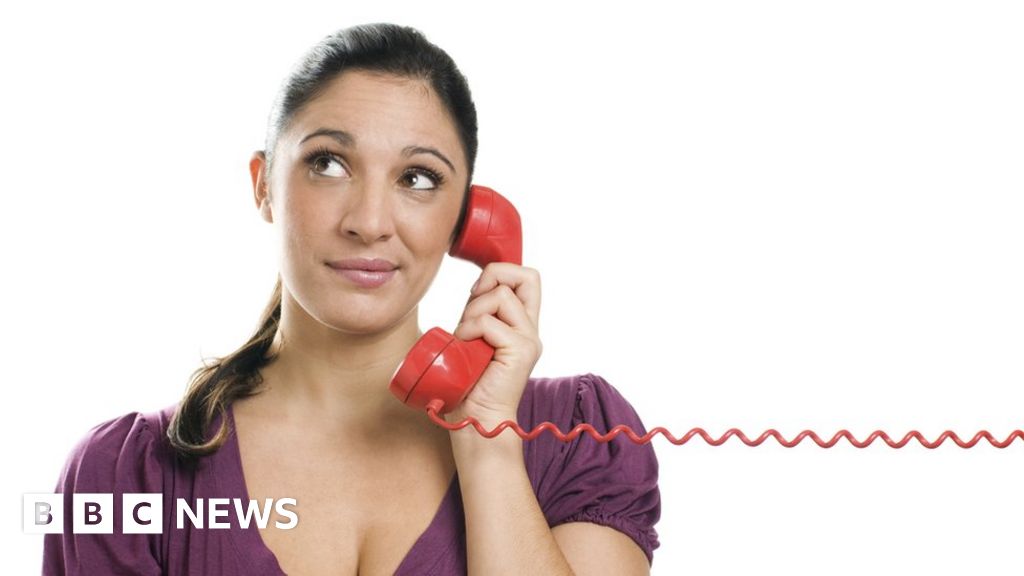 hmrc-defends-call-waiting-times-of-47-minutes-bbc-news