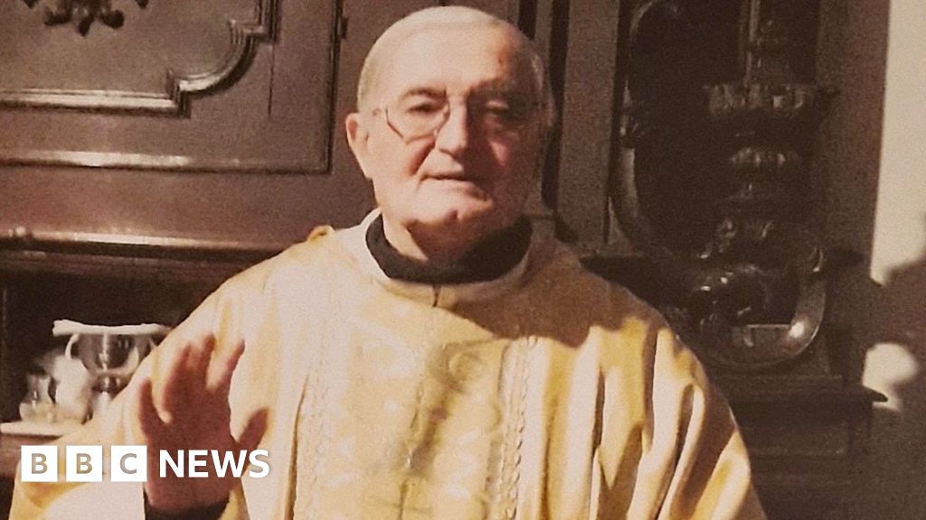 Quest to bring priest charged with torture in Argentina to justice