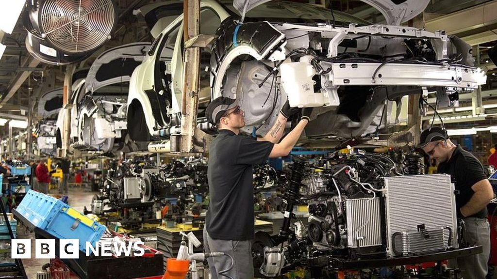Nissan backs UK plant as it unveils survival plan