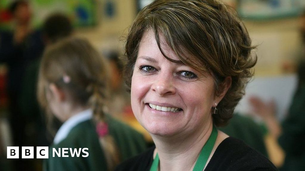 Caversham Primary: Ofsted urged to pause inspections after teacher death