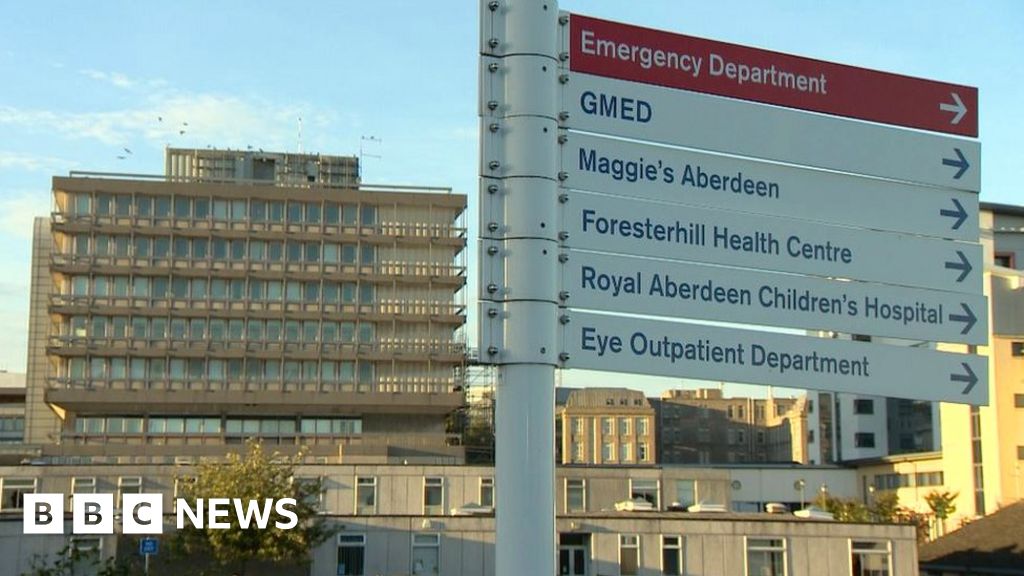 GMC clears NHS Grampian whistleblower surgeon - BBC News