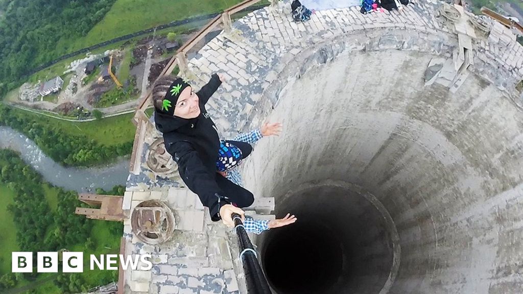 Selfie Deaths 259 People Reported Dead Seeking The Perfect Picture Bbc News