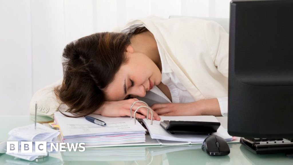 How To Nap Successfully At Work Bbc News