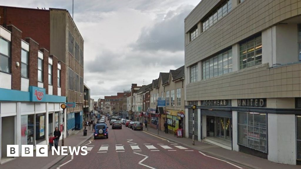 Dudley stabbing Man in critical condition