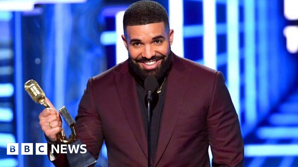 Billboard Music Awards: Drake Breaks Record For Number Of Prizes - BBC News