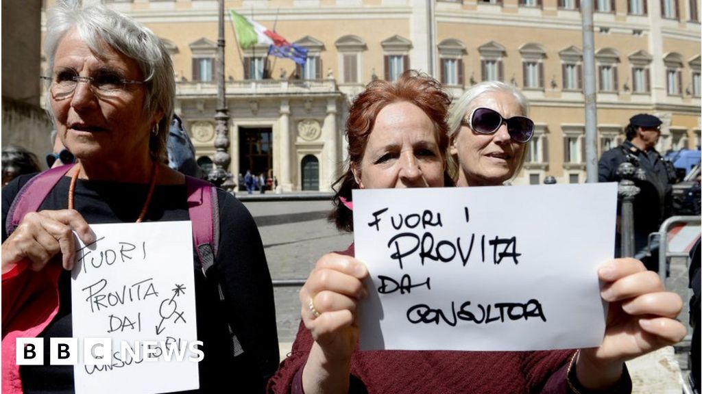 España e Italia chocan por la ley del aborto