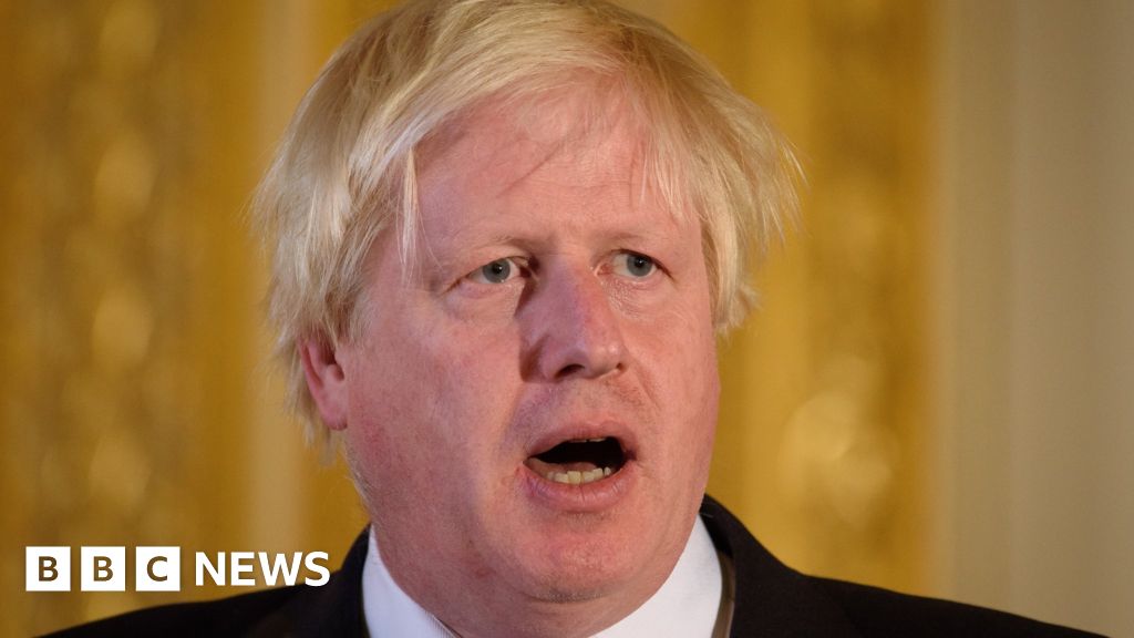 Boris Johnson: Does his £350m a week Brexit claim add up? - BBC News