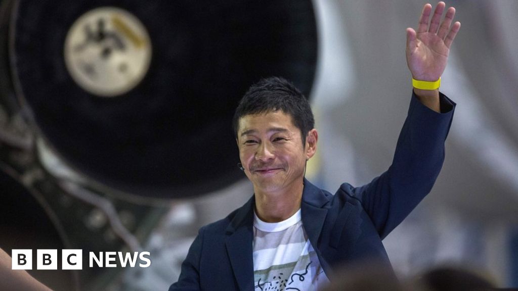 Yusaku Maezawa The Japanese billionaire who wants to fly to the Moon pic
