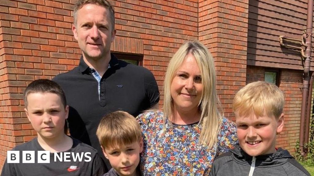 Hampshire family fall foul of post-Brexit passport rule