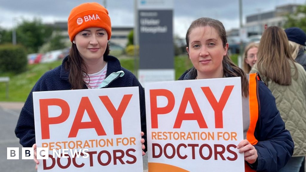 Забастовка младших врачей: в Северной Ирландии начались два дня работы