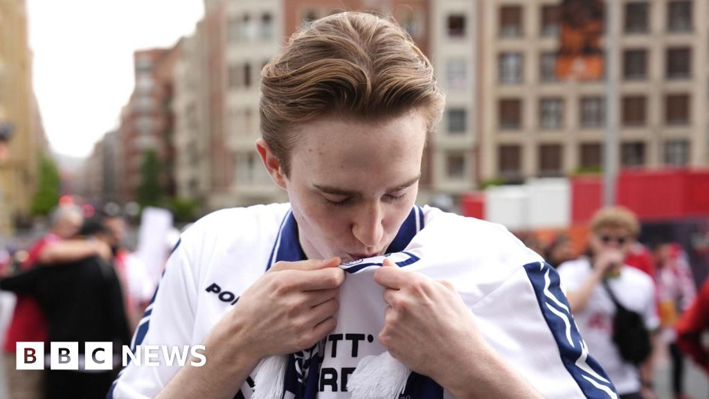 bbc.co.uk - Lewis Adams - Why do football clubs change their crests?