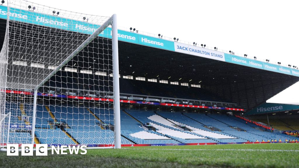 Leeds United fan denies throwing vape on pitch during game