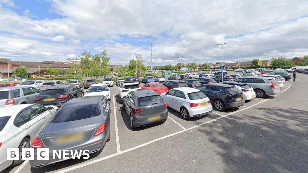 Concerns over hospital's new parking technology