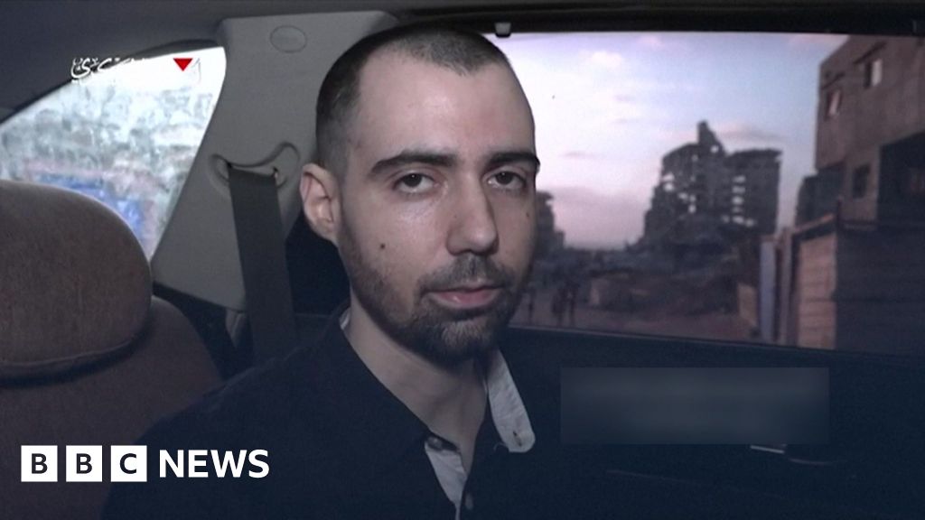 «حماس» تنشر فيديو يُظهر رهينين إسرائيليين محتجزين في قطاع غزة
