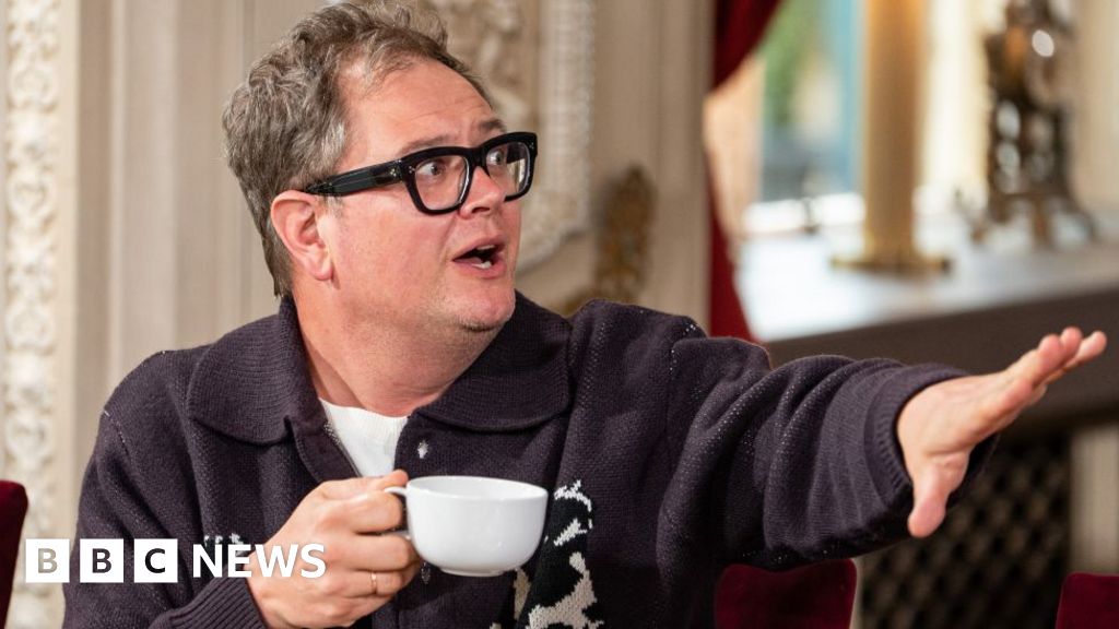 Alan Carr accidentally revealed Traitors victory hours after filming