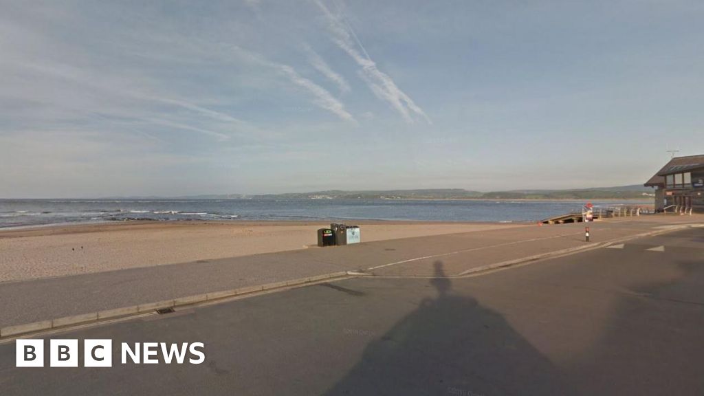 Sewage Pollution Warning Issued for Exmouth Beach