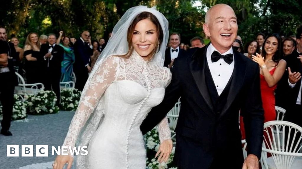 In pictures: Celebrities descend on Venice Jeff Bezos and Lauren Sanchez's wedding