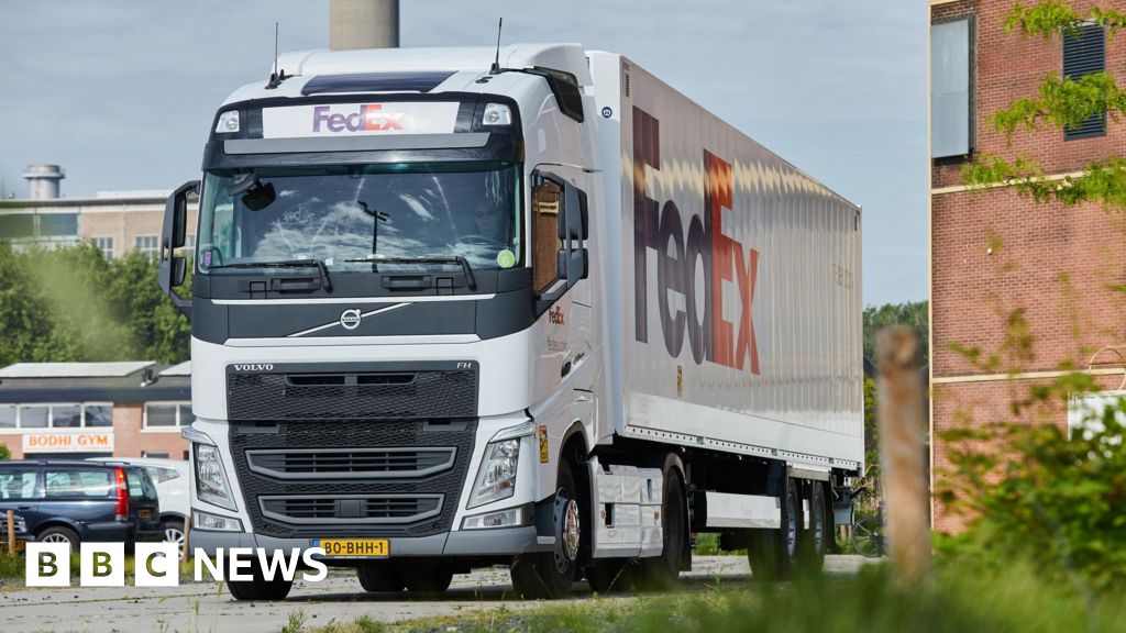 FedEx Expands UAE Shipping Network, Plans UK Hub Consolidation