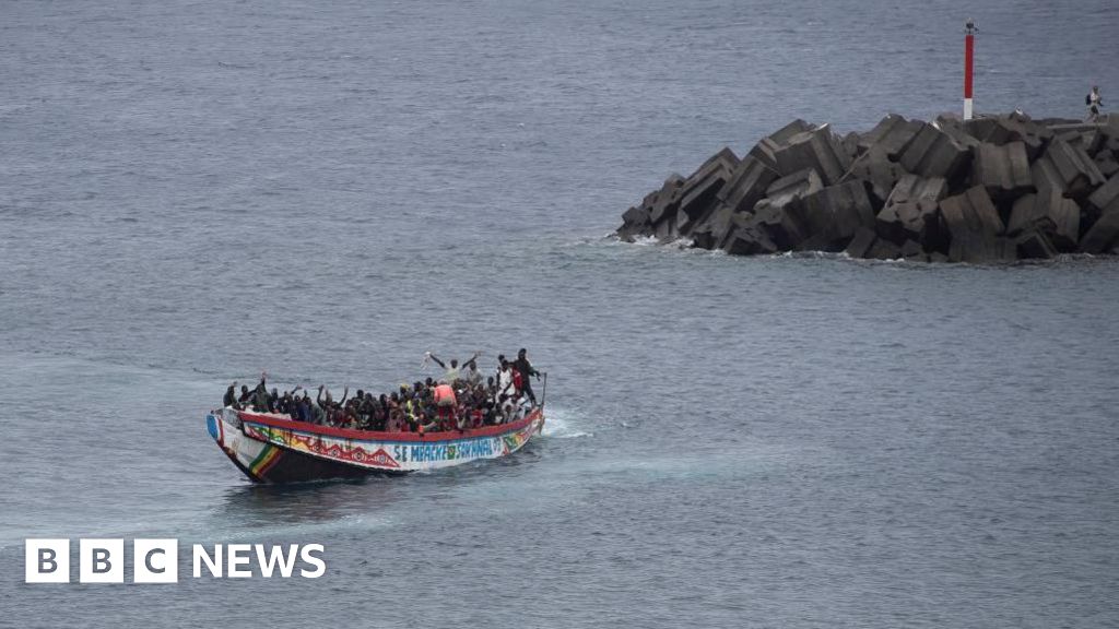 Boat with 30 decomposing bodies found in Atlantic Ocean