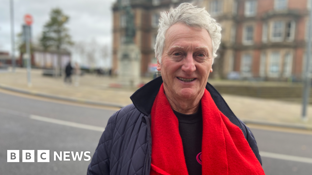 Late Stoke-on-Trent promoter 'would be proud' of theatre's panto