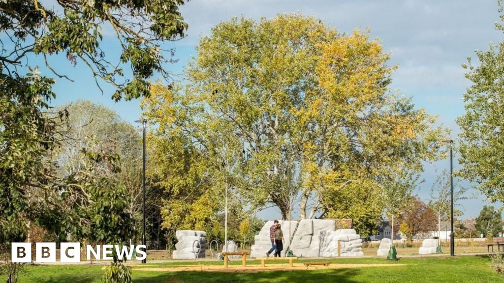 London Opens Largest New Park Since 2012 Olympics in Wandsworth