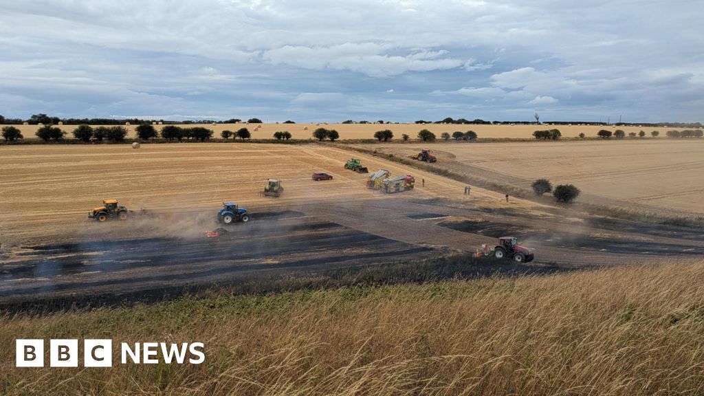bbc.co.uk - Samantha Whelan - Hunmanby farmer praises 'amazing' response to field fire