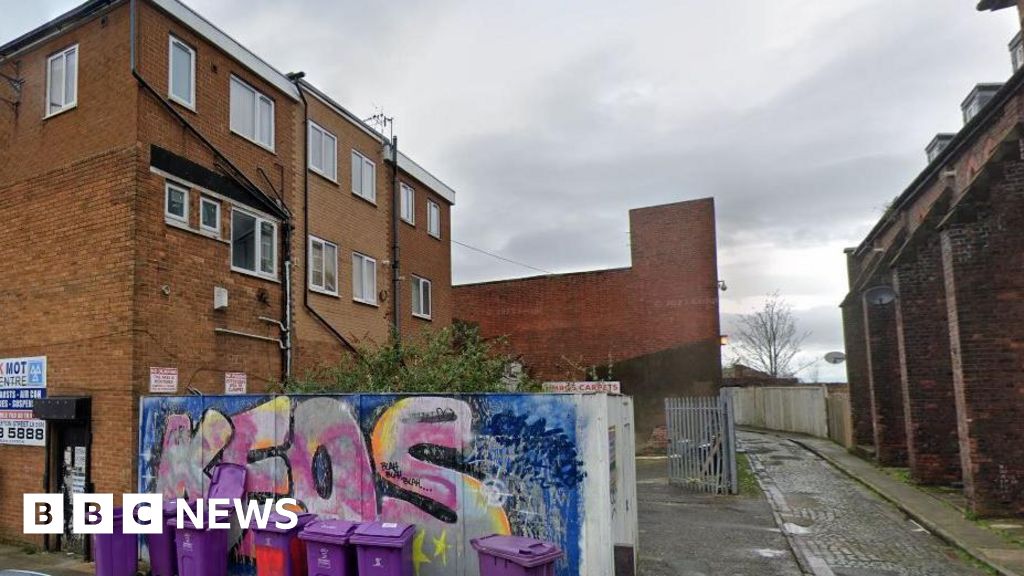 Explosive Device Found At Liverpool Flat After Police Raid