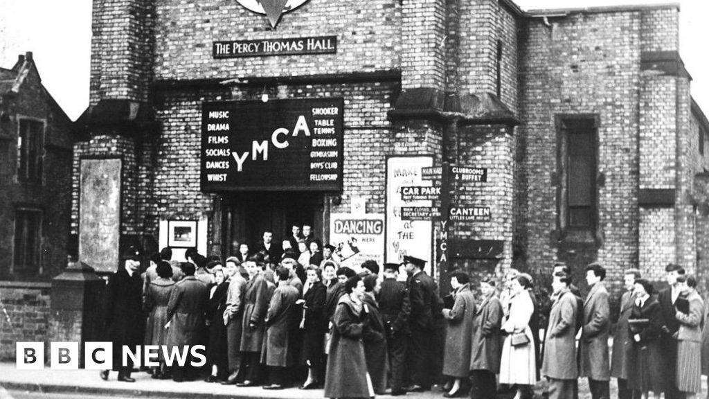 Black Country YMCA memories sought before anniversary marked - BBC News