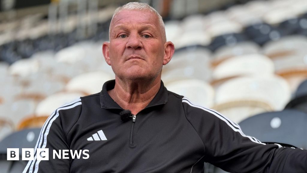 'Dementia scares me, footballers need more help', says ex-player Dean Windass