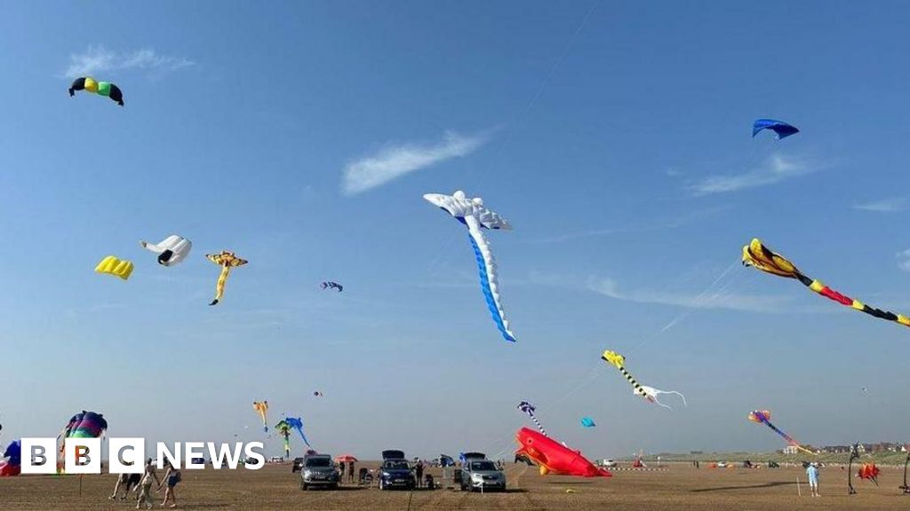 12th St Annes International Kite Festival Begins