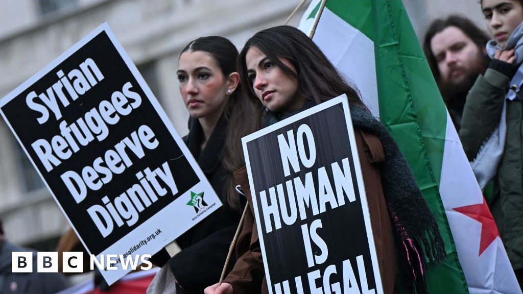 UK to begin processing Syrian asylum claims once more