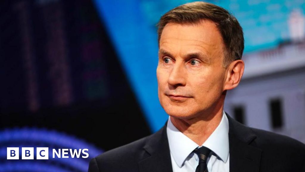 Hunt claims Budget watchdog will ‘break impartiality’ to aid case for Labour tax rises