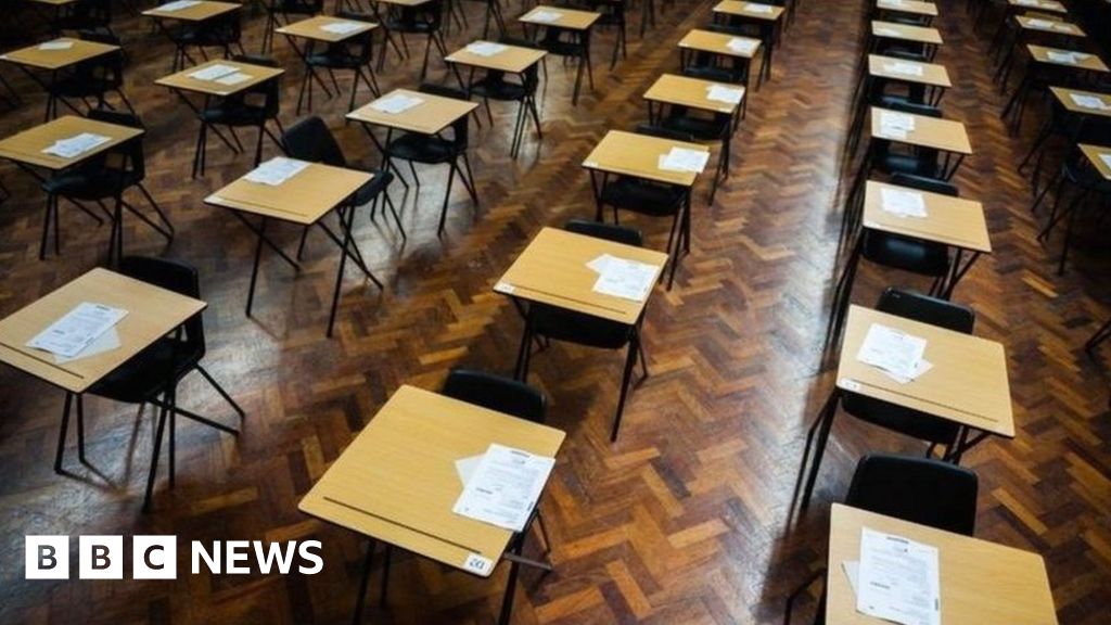 Covid How Might Gcse And A Levels Work This Summer c News