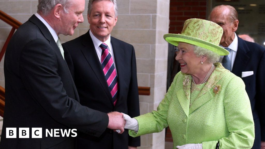 The Queen and Martin McGuinness’ four-second handshake