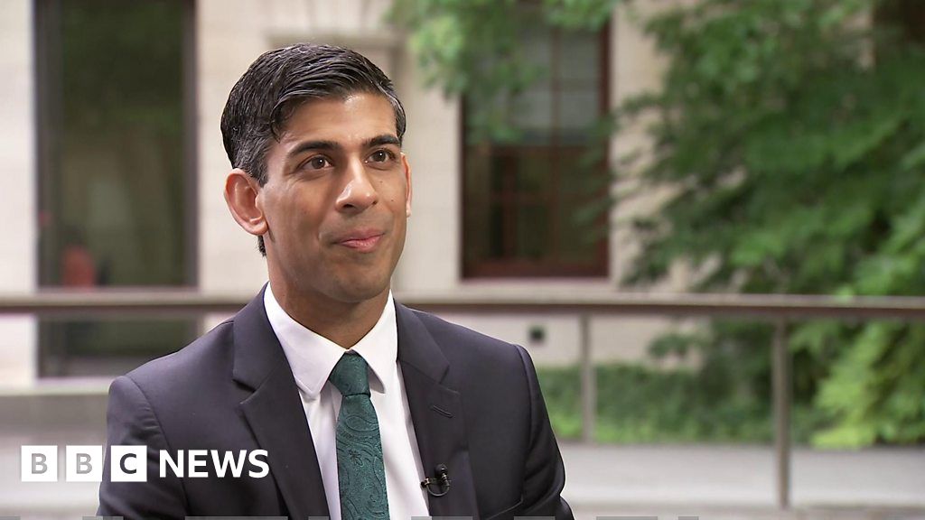 Rishi Sunak says 'not complacent' about UK growth figures