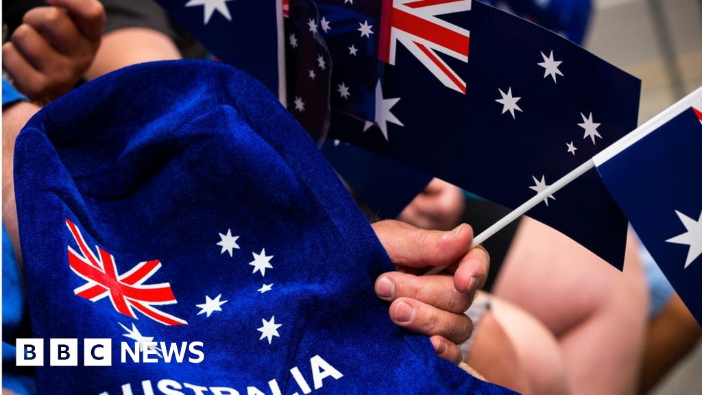 Australia Citizenship Overhaul Hits Senate Hurdle Bbc News 