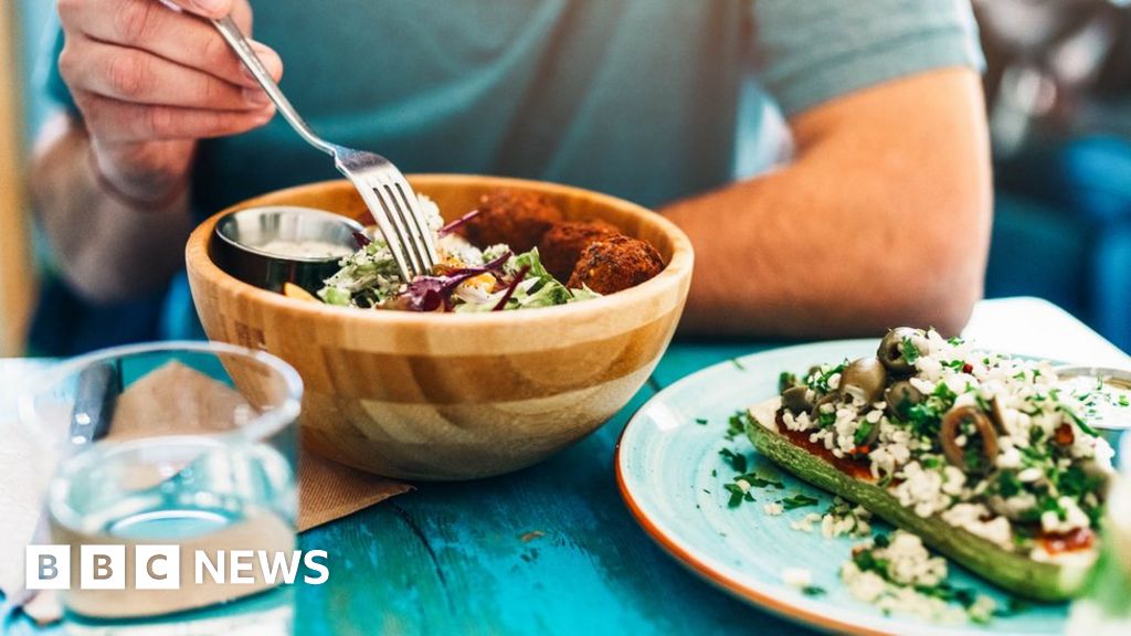 Vegans 'need to be aware of B12 deficiency risk'