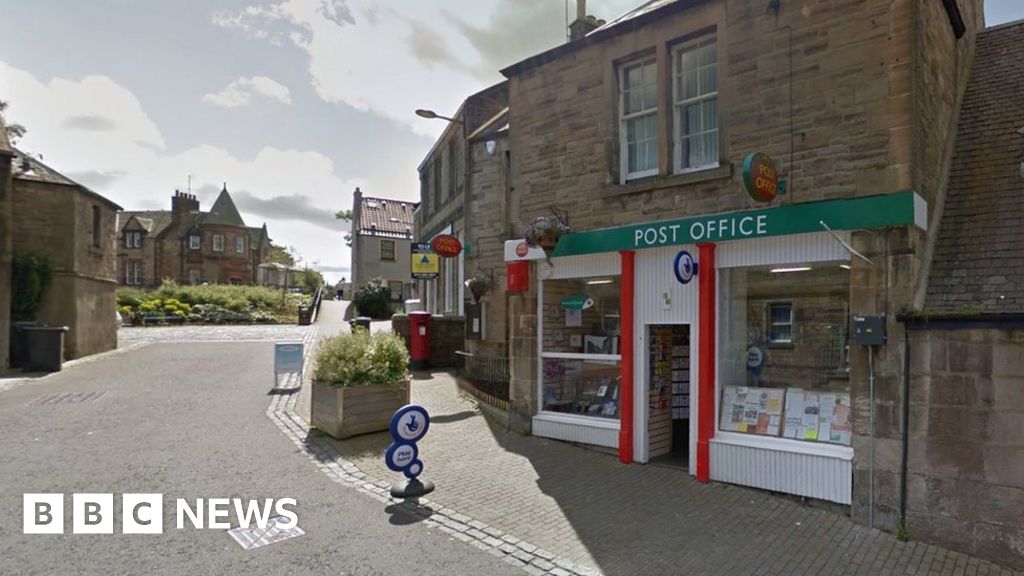 Man guilty of post office armed robbery on the outskirts of Edinburgh - BBC  News