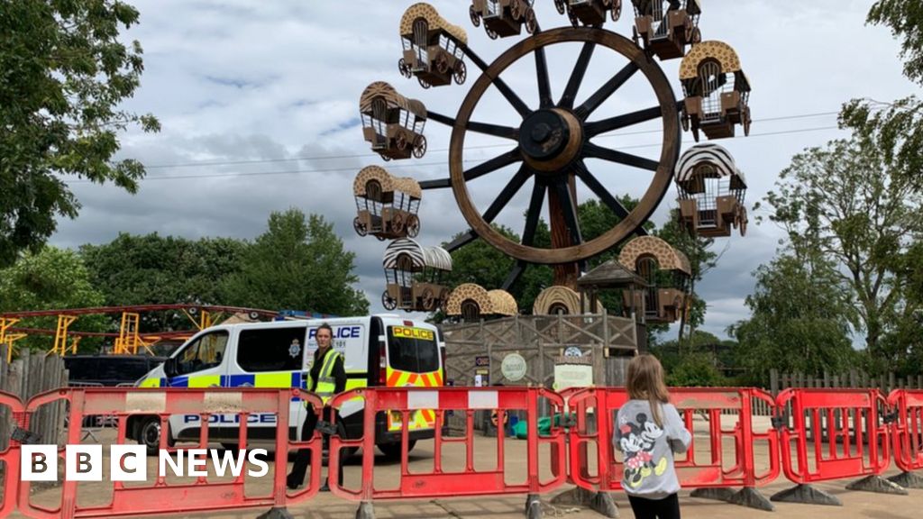 Flamingo Land theme park worker injured on ride - BBC News
