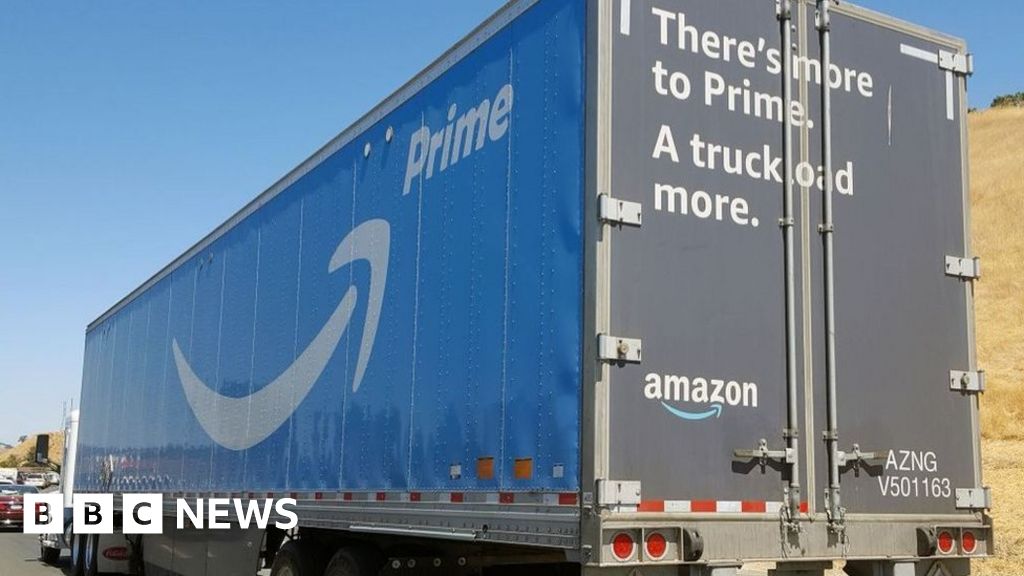 Amazon accused of tricking Prime customers