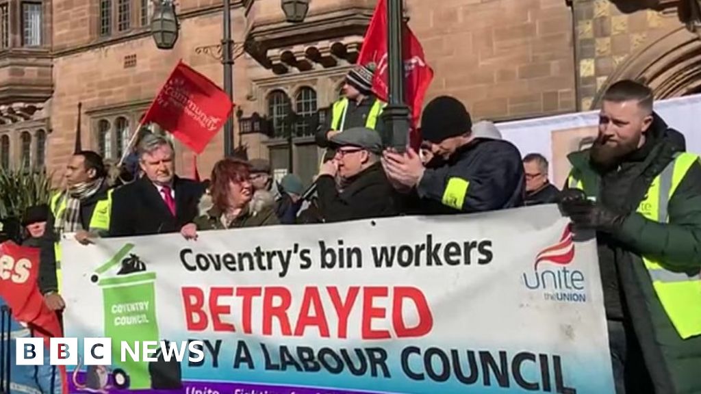 Coventry bin strike Pay drivers the same as agency staff, says MP BBC News