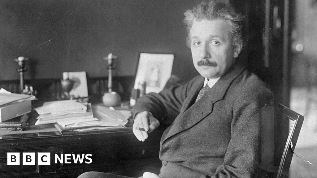 Einstein handwritten letter with E=mc2 equation auctioned