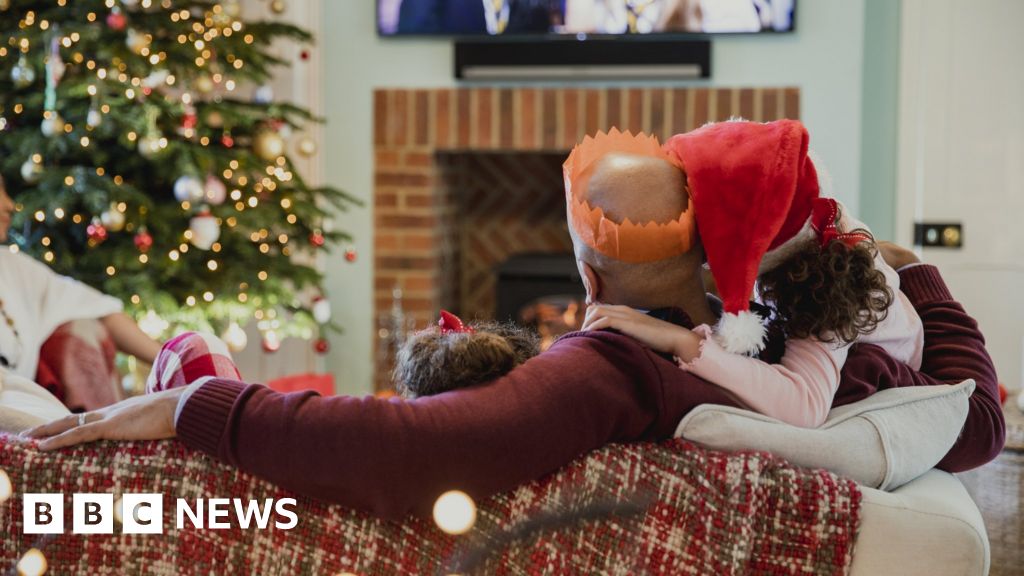 'Why I'm dreading Christmas' Life as a kinship carer BBC News