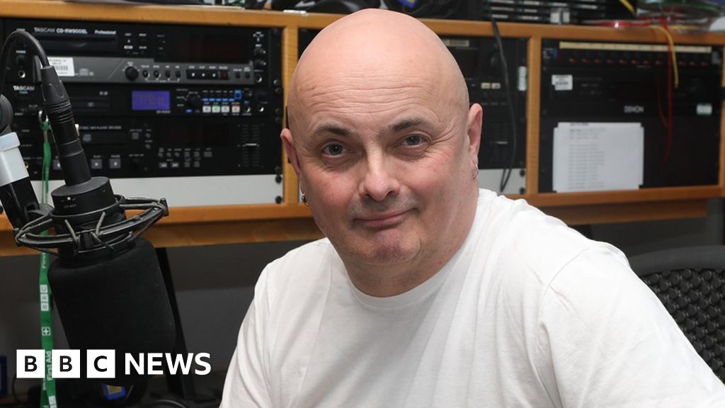 Tributes to BBC Radio Orkney’s Dave Gray after his death at 63