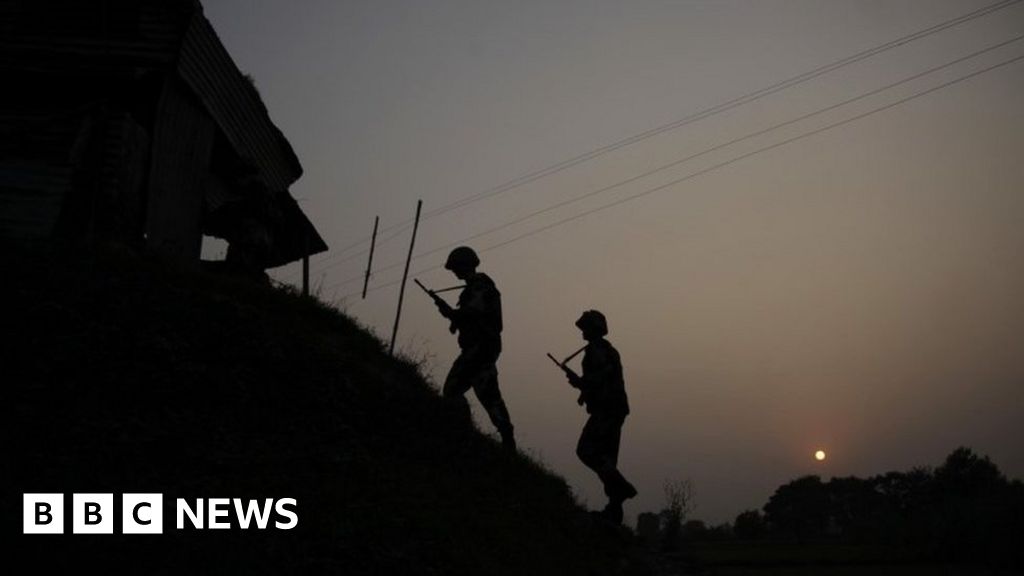 Kashmir Clashes Indian Soldiers Killed In Nagrota Camp Attack Bbc News