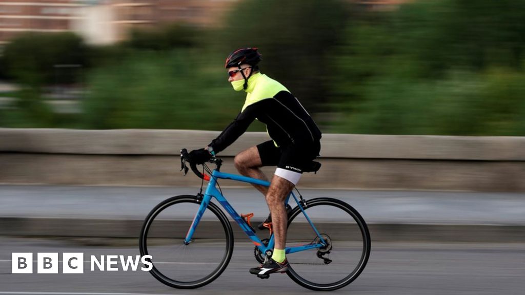 Coronavirus: Spain enjoys first exercise freedom for weeks
