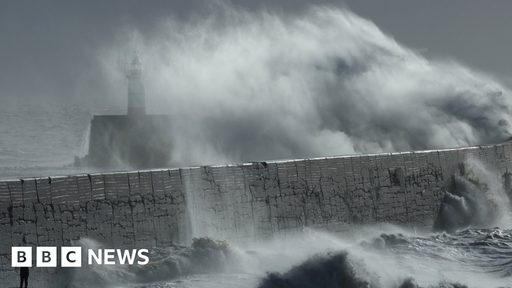 UK Weather: Storm Jocelyn To Bring Strong Winds And Heavy Rain In Wake ...