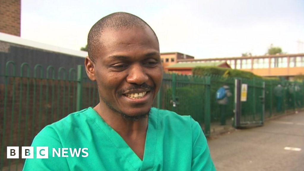 Free school uniform for Oldbury pupils 'a massive help'